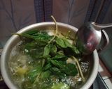 Foto langkah ke 4 dari resep Sayur bening kunci sederhana.