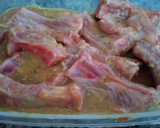 Foto del paso 1 de la receta: Costillas con hierbas, miel y mostaza al horno