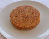 A picture of step 5 of Millet Pizza Burgers.