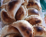 Foto del paso 6 de la receta: Empanadas salteñas!!! muy ricas y fácil de hacer