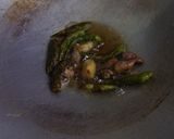 Foto langkah ke 2 dari resep Urap Daun Singkong.