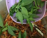 Foto langkah ke 6 dari resep Sambal Cakalang kemangi.