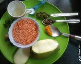 A picture of step 1 of Kachha Aam Dal.