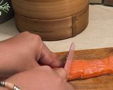 Foto langkah ke 2 dari resep Salmon Pepper Rice.