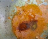 A picture of step 2 of Mushroom masala.
