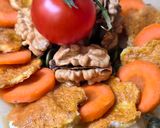 Foto del paso 6 de la receta: Ensalada de tortilla francesa, palmitos, zanahoria, nueces, alcaparras y semillas de calabaza 🥗