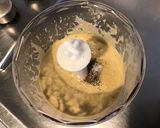 Une image de l'étape 4 de Sauce à la truffe noire,moutarde et ciboulette.