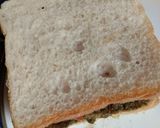 A picture of step 3 of Sandwich paneer pakora.