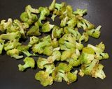 A picture of step 2 of Roasted Broccoli and Penne in Bechamel sauce.