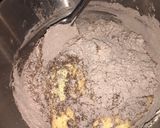 A picture of step 8 of Rich Chocolate Slice Cakes.