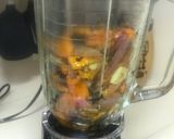 A picture of step 7 of Andean Herbs Chili Sauce.