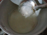 Pudding kemerdekaan (leci susu)