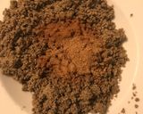 A picture of step 2 of Thandai masala mix.