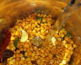 A picture of step 1 of Chane dal ki chutney south cuisine.