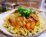 A picture of step 6 of Easy Authentic Pork Belly and Cabbage Stir-Fried Noodles with Thick Sauce.