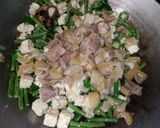 Foto langkah ke 3 dari resep Oseng Mercon K2(kacang kikil).