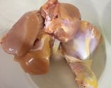 Foto del paso 1 de la receta: Mixiotes de pollo en verde