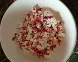 Foto del passaggio 3 della ricetta Farfalle alla crema di ricotta e bresaola con pistacchi al profumo di limone