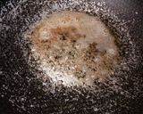 Foto del paso 1 de la receta: Almejas y gambas en salsa marina.