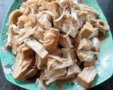 Foto langkah ke 1 dari resep Gulai Nangka Muda Praktis.