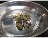 A picture of step 1 of Cardamom Milk Tea.