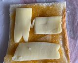 Hình bước làm 2 của món Sandwich Mứt Táo Phô Mai