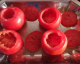 Foto del paso 1 de la receta: Tomates rellenos con huevos