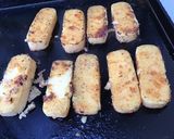 Une image de l'étape 7 de Pain de maïs grillé sauce tomate mozzarella et basilic.
