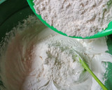 Foto langkah ke 3 dari resep Bolu Kelapa Part 1.