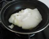 Foto del paso 5 de la receta: Huevo frito nube