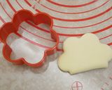 A picture of step 4 of Adorable Cloud Gua Bao—Too Cute to Eat!.