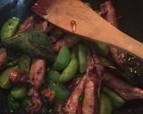 Foto langkah ke 1 dari resep Cumi Asin Cabe Ijo.