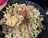 Zöldséges curry-s csirke rizzsel recept fázis 4 fotója