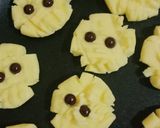 Foto langkah ke 4 dari resep Kue Semprit Garpu.