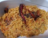A picture of step 10 of Tomato Tadka Maggi.