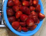 Foto del paso 1 de la receta: Mermelada de frutillas casera, bajo contenido de azúcares
