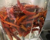 Foto del paso 3 de la receta: Salsa de Chile para Tortas Ahogadas a la  Sonorense