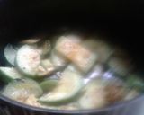 Foto del paso 1 de la receta: Revuelto de zapallitos y queso light