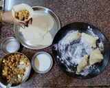 A picture of step 4 of Phulkopi Shingara.