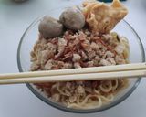 Foto langkah ke 6 dari resep Pangsit mie ala betty.