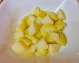 Hình bước làm 2 của món Salad khoai tây 🥔