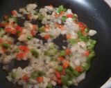 Foto del paso 1 de la receta: Arroz con salchicha y salsa