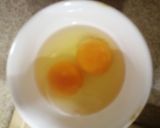 A picture of step 2 of Masala Omelettes.