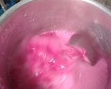Foto langkah ke 5 dari resep Puding buah naga.