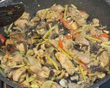 รูปขั้นตอนการทำที่ 7 ของ ไก่ผัดขิงทำง่ายแต่อร่อยมาก