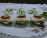 A picture of step 4 of Yogurt Mint Egg Sandwich.