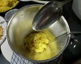 Foto langkah ke 4 dari resep Nasi Kuning Praktis.