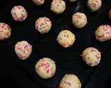 Foto langkah ke 5 dari resep 12. Rainbow Cheese Cookies.