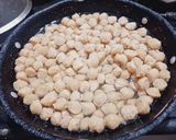 A picture of step 1 of Stuffed Soya paratha.