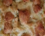 Sajtos-bazsalikomos penne, fűszeres csirkével recept fázis 8 fotója